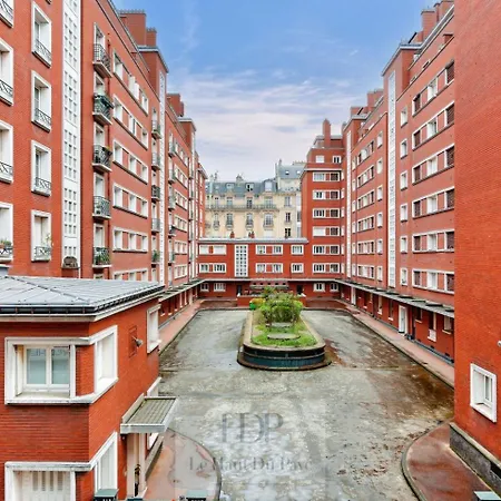 Appartement Ternes, 70m2, 2 Chambres, 2 Salles De Bains